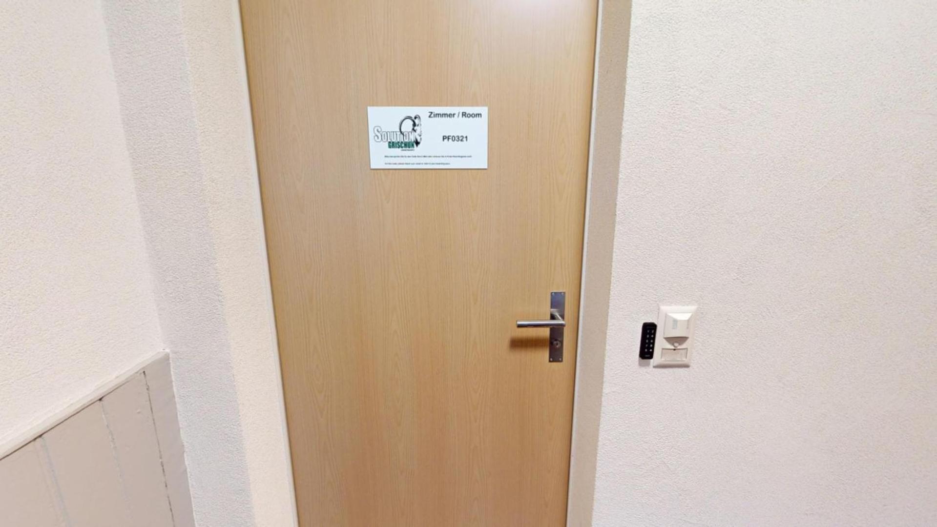 2 Zimmerwohnung - Zentral - 65“ Tv - Arbeitsplatz Chur Exterior foto